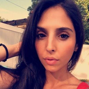 Meet your Posher, Chelsey